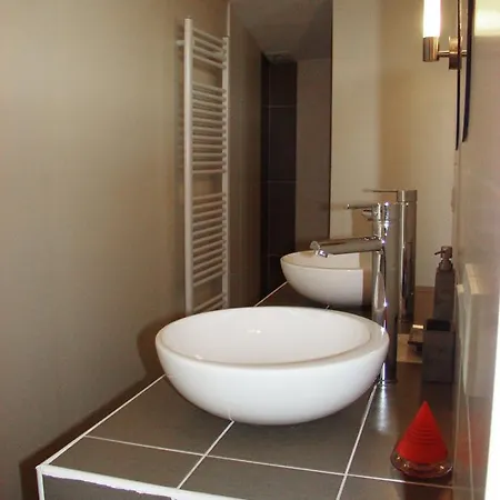 D'hotes Les Laitieres Bed & Breakfast 3*