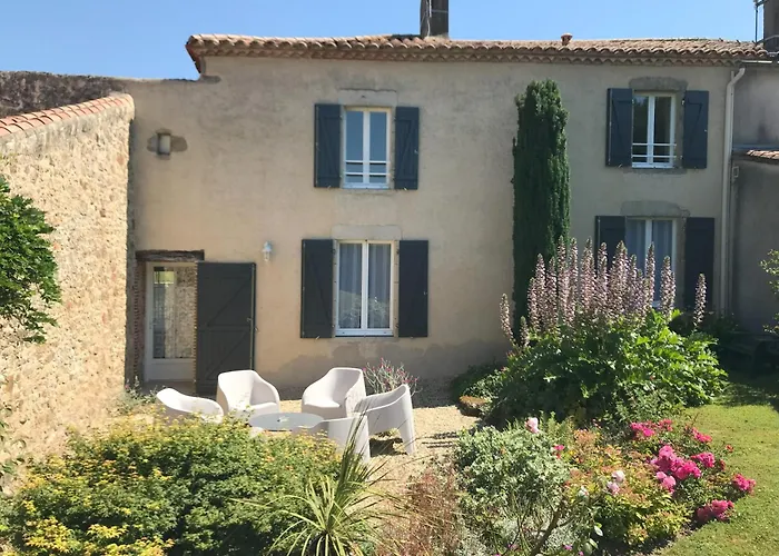 D'hotes Les Laitieres לינה וארוחת בוקר