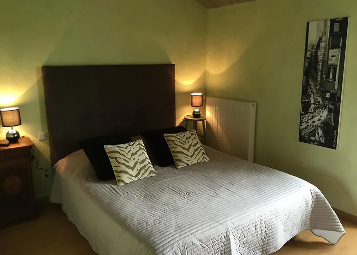 D'hotes Les Laitieres לינה וארוחת בוקר Beaurepaire (Vendee)